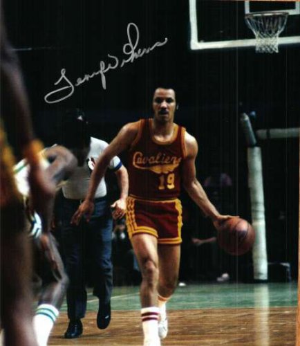 Lenny Wilkens Autographed Signed Cleveland Cavaliers Photo - Autographs