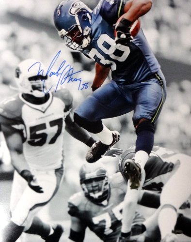 Mack Strong Autographed Signed 16X20 Photo Seattle Seahawks Mcs Holo #98147 