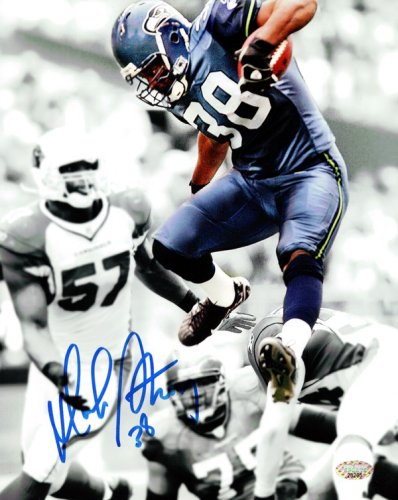 Mack Strong Autographed Signed 8X10 Photo Seattle Seahawks Mcs Holo #97724 