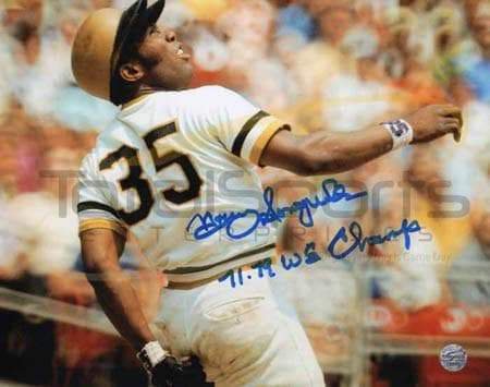 Manny Sanguillen Autographed 1975 SSPC Card #571 Pittsburgh Pirates SKU  #172568 - Mill Creek Sports