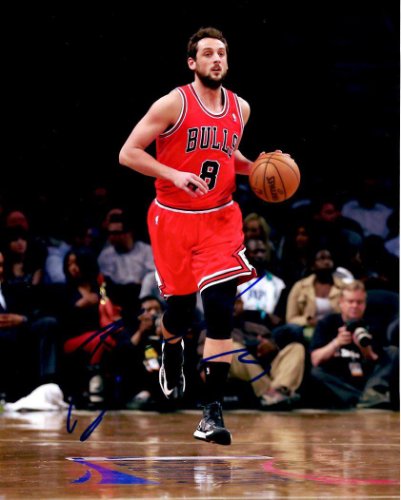 Marco Belinelli Autographed Signed 8X10 Chicago Bulls Photo - Autographs