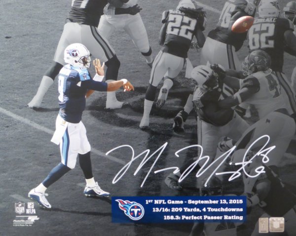 Marcus Mariota Autographed 16X20 Photo Tennessee Titans First Game Mm Holo #95007