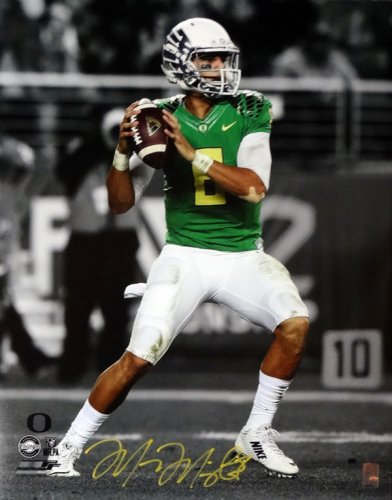 Marcus Mariota Autographed Signed 16X20 Photo Oregon Ducks Mm Holo #98162 