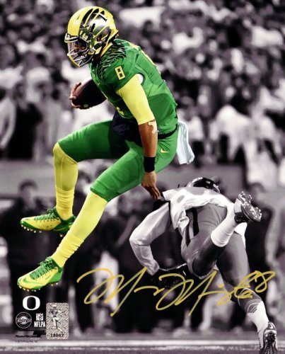 Marcus Mariota Autographed Signed 8X10 Photo Oregon Ducks Mm Holo #89178 