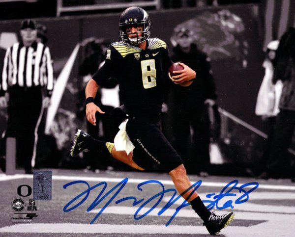 Marcus Mariota Autographed Signed 8X10 Photo Oregon Ducks Mm Holo #89181 