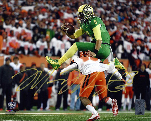 Marcus Mariota Autographed Signed 8X10 Photo Oregon Ducks Mm Holo #96552 