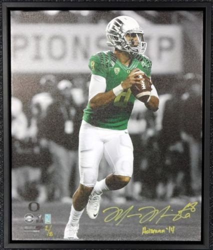 Marcus Mariota Autographed Signed Framed 20X24 Canvas Photo Oregon Ducks "Heisman '14" #/8 Mm Holo #91861 