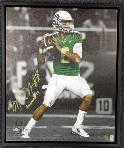 Marcus Mariota Autographed Signed Framed 20X24 Canvas Photo Oregon Ducks "Heisman '14" #/8 Mm Holo #91862 