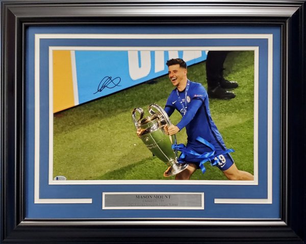 Mason Mount Autographed Framed 11X14 Photo Chelsea F.C. Beckett Beckett