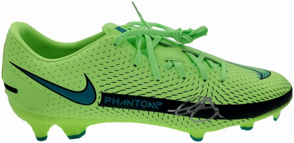 Mason Mount Autographed Signed Green Nike Phantom Cleat Shoe Chelsea F.C. Size 10 Beckett Beckett 