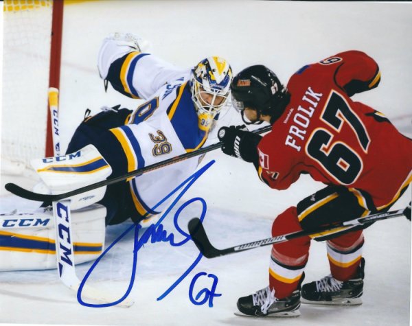 Michael Frolik Autographed Signed 8X10 Calgary Flames Photo - Autographs