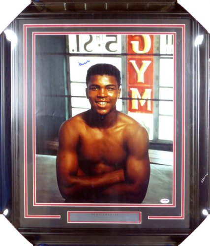 Muhammad Ali Autographed Framed 16X20 Photo PSA/DNA