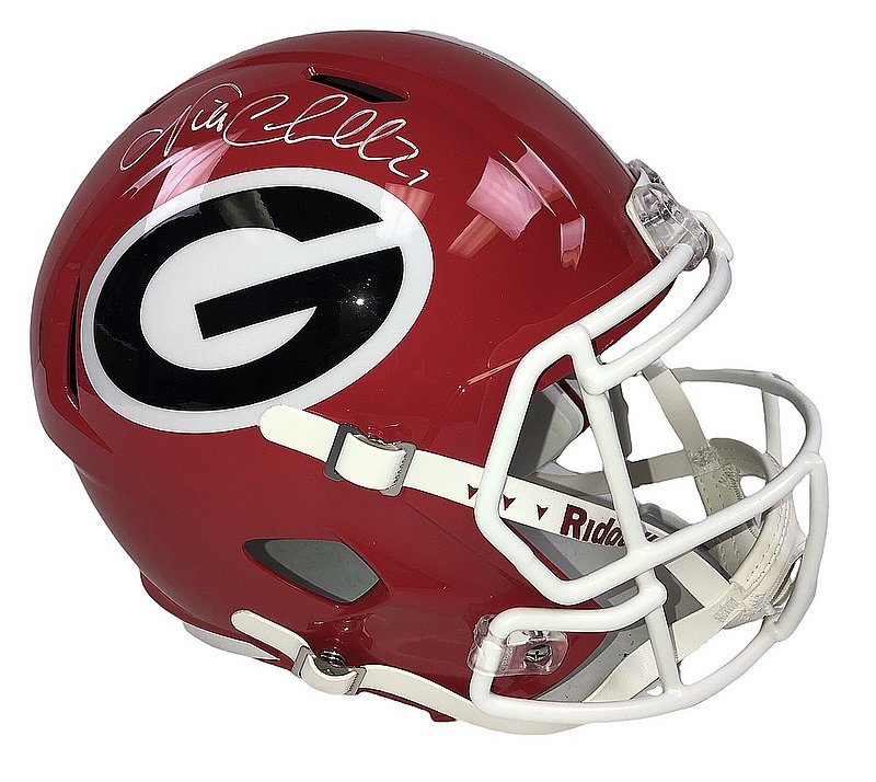 Nick Chubb Autographed Signed Georgia Bulldogs Riddell Speed Full Size Replica Helmet - BAS 