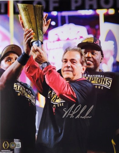 Nick Saban Autographed Alabama Crimson Tide National Champion 8X10 Photo Beckett Witnessed