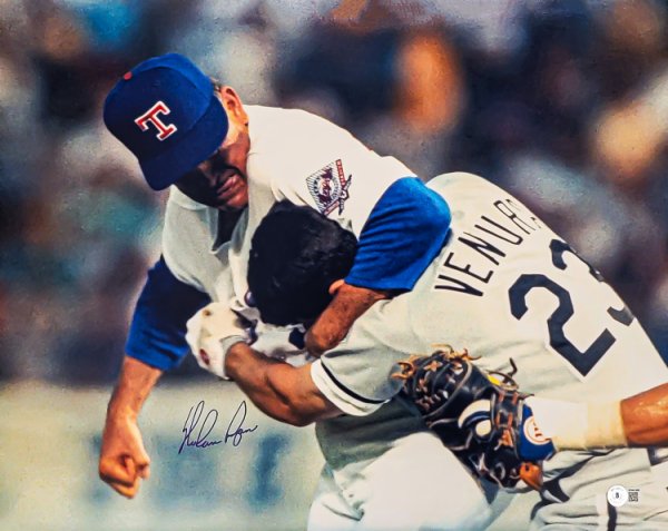 Nolan Ryan Autographed Houston Astros 16X20 PF Pitching Vert Photo- AI –  The Jersey Source