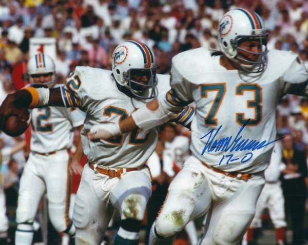 Norm Evans Autographed Signed Miami Dolphins 8X10 Photo - Autographs