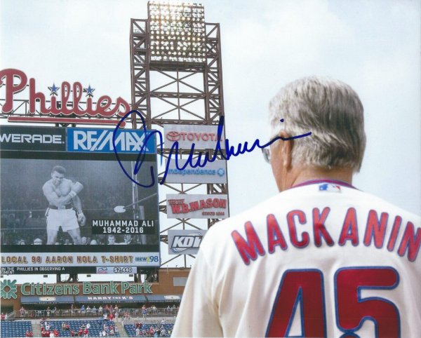 Pete Mackanin Autographed Signed 8X10 Philadelphia Phillies Photo - Autographs