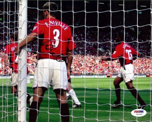 Phil Neville Autographed 8X10 Photo England PSA/DNA