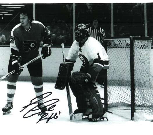 Reggie Leach Autographed Signed 8X10 Photo - Philadelphia Flyers - Autographs
