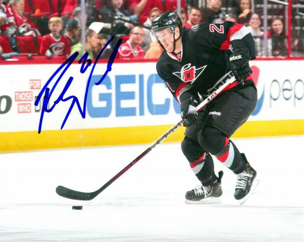 Riley Nash Autographed Signed 8X10 Carolina Hurricanes Photo - Autographs