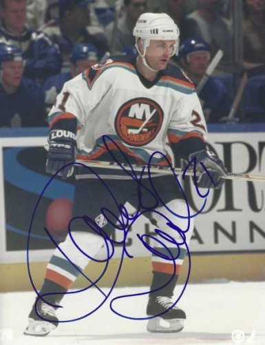 Robert Reichel Autographed Signed 8X10 New York Islanders Photo - Autographs
