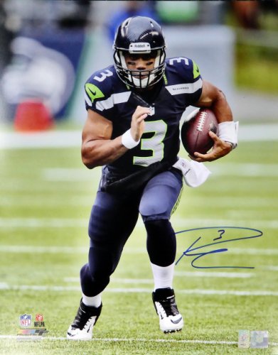 Russell Wilson Autographed Signed 16X20 Photo Seattle Seahawks Rw Holo #113664 