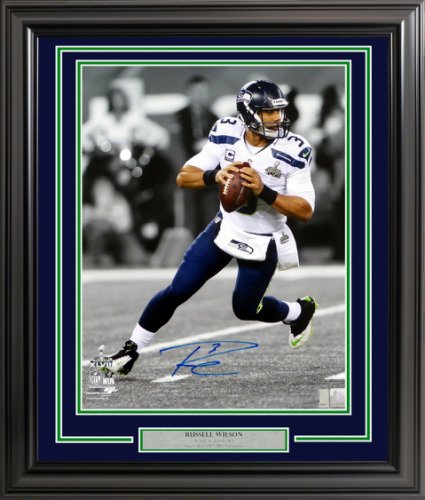 Russell Wilson Autographed Signed Framed 16X20 Photo Seattle Seahawks Super Bowl Xlviii Rw Holo #200375 