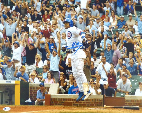 Sammy Sosa Autographed Signed 16X20 Photo Chicago Cubs Beckett Beckett 