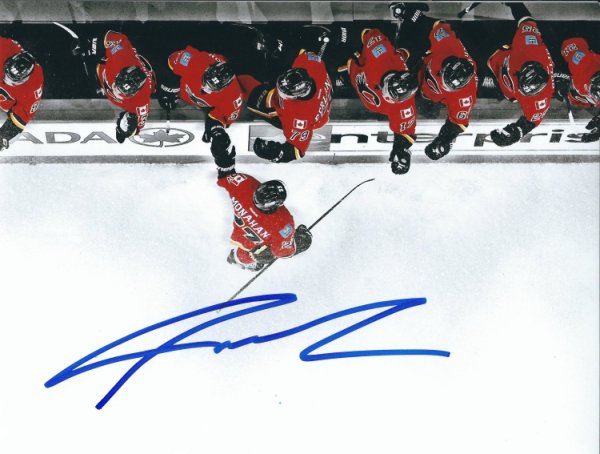 Sean Monahan Autographed Signed 8X10 Calgary Flames Photo - Autographs