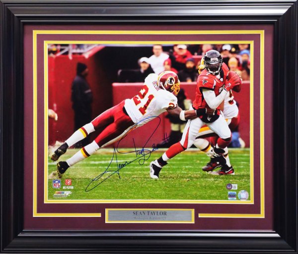 Sean Taylor Autographed Signed Framed 16X20 Photo Washington Redskins Beckett Beckett 