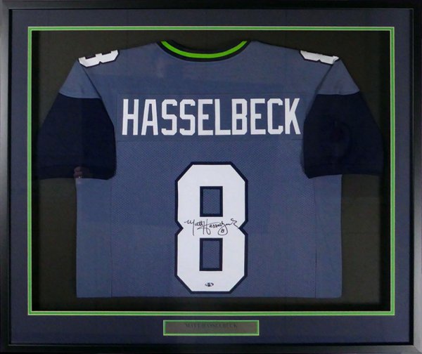 Seattle Seahawks Matt Hasselbeck Autographed Signed Framed Blue Jersey Mcs Holo #123639 