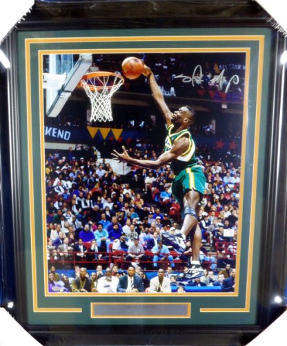 Shawn Kemp Autographed Signed Framed 16X20 Photo Seattle Sonics Mcs Holo #126667 