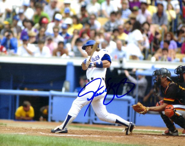 Steve Yeager Autographed Signed 8X10 Los Angeles Dodgers Photo - Autographs