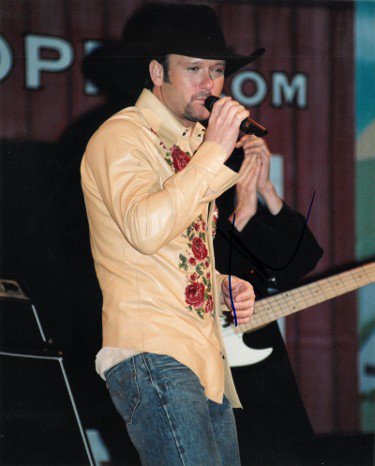 Tim McGraw Autographed Signed 8x10 Photo (country music) 