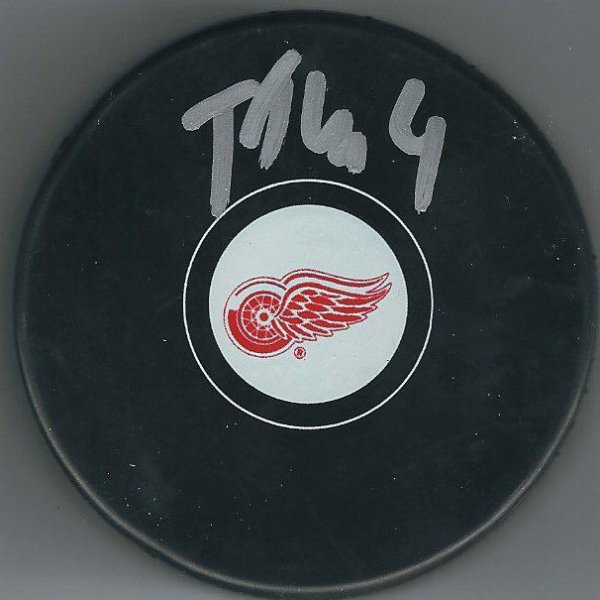 Tomas Tatar Autographed Signed Detroit Red Wings Hockey Puck - Autographs