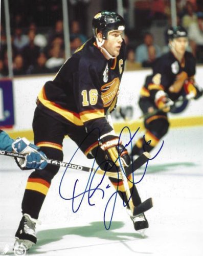 Trevor linden autograph clearance