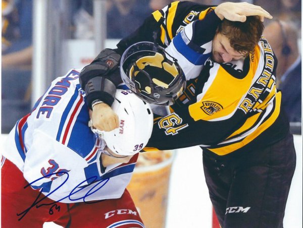 Tyler Randell Autographed Signed 8X10 Boston Bruins Photo - Autographs 