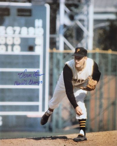 Vern Law Autographed Signed "1960 Ws Champs" 16X20 Pittsburgh Pirates Photo - Autographs