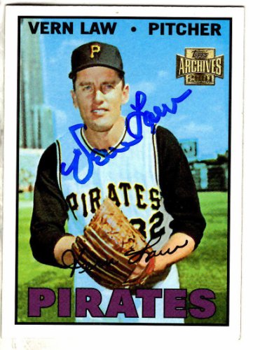 Vern Law Autographed Signed 2001 Topps Archive Card - Autographs