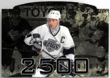 #120 Wayne Gretzky HOF - 1985 O-Pee-Chee Hockey Cards (Star) Graded VG