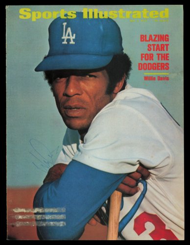 Willie Davis Autographed Sports Illustrated Cover Los Angeles Dodgers #232575