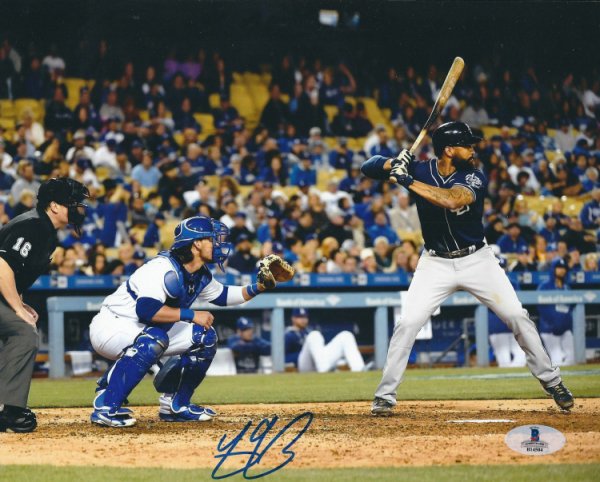 Yasmani Grandal Autographed Signed 8X10 San Diego Padres Photo - Autographs