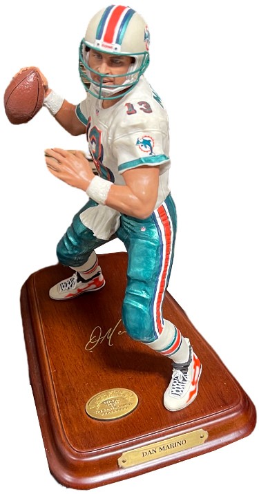 【まとめ買い】 Dan Marino Miami Dolphins All Star Football Figurine/Statue スポーツ