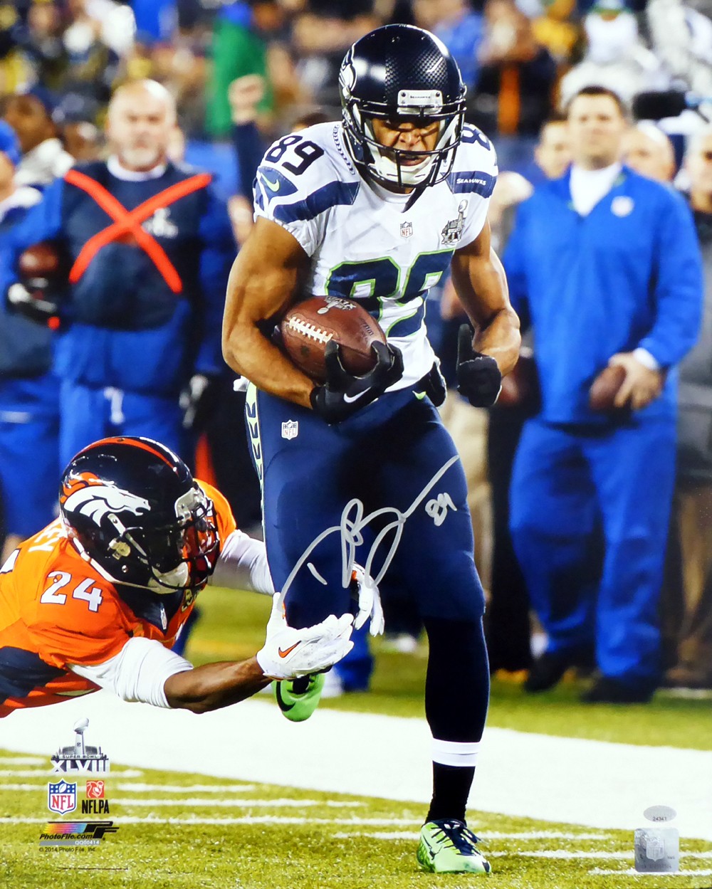 Doug baldwin signed jersey top