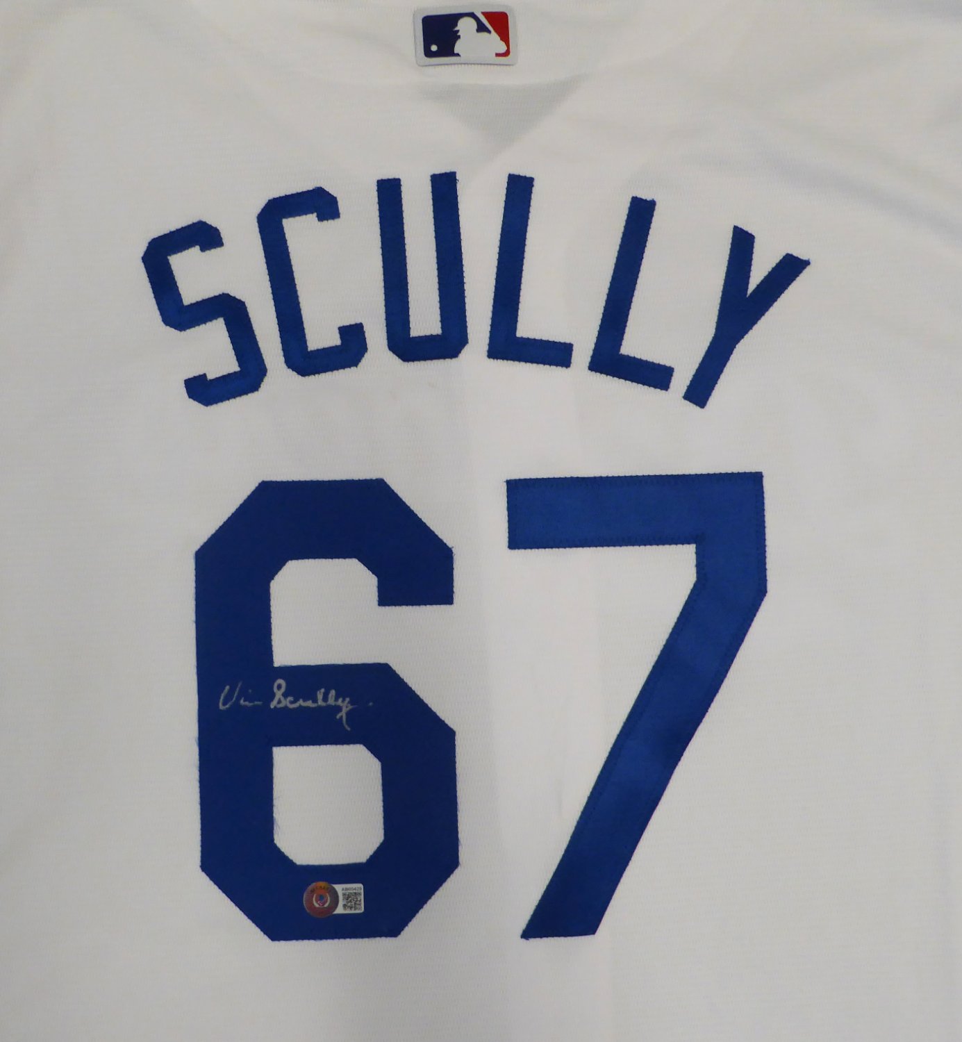 Vin scully store dodger jersey